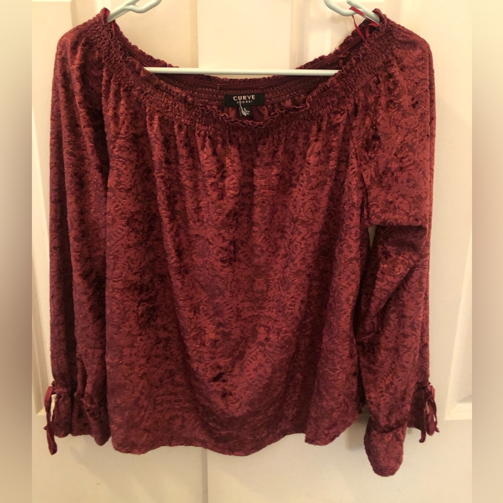 Curve Appeal burgundy velvet print off-shoulder top, L